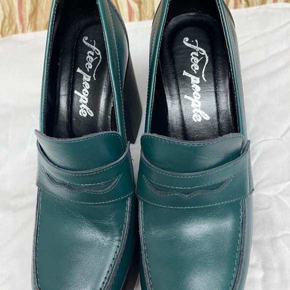 Free People Teal Leather Platform Loafers. Absolutely Stunning. NWOT - Picture 4 of 12